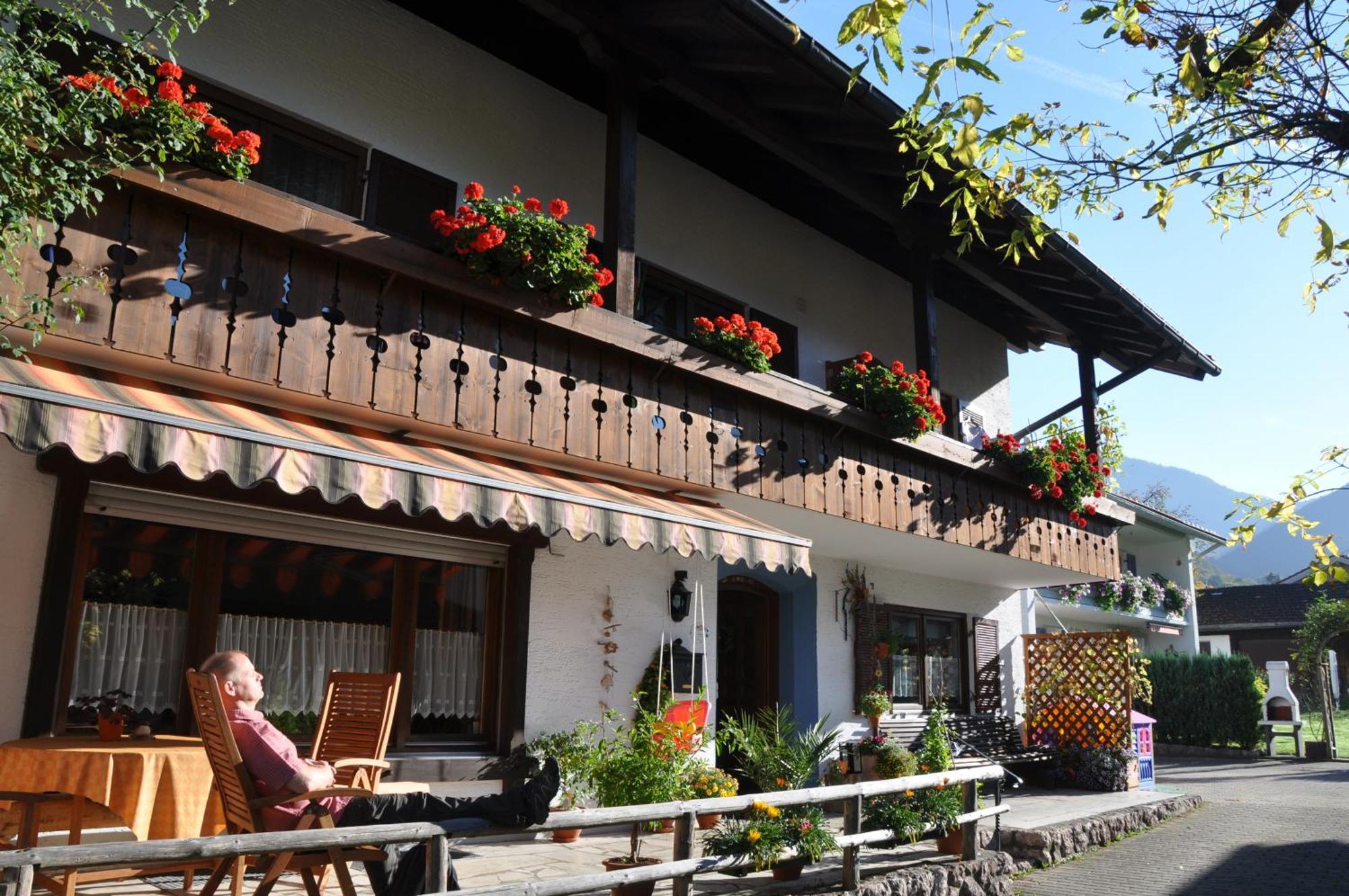 Gästehaus Pöppl Unterwössen Exterior foto